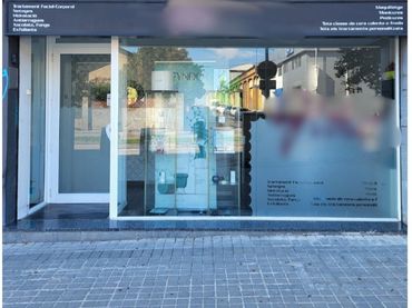 Local comercial en traspàs a Carretera de Barcelona 165