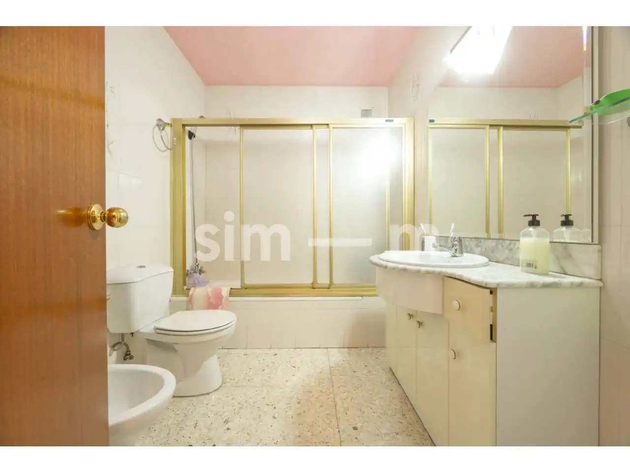 Bany de Casa o xalet en venda en Manlleu amb Calefacció, Jardí privat i Terrassa