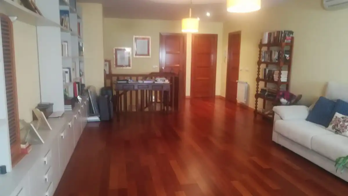 Sala d'estar de Dúplex en venda en Ponferrada amb Aire condicionat, Calefacció i Terrassa