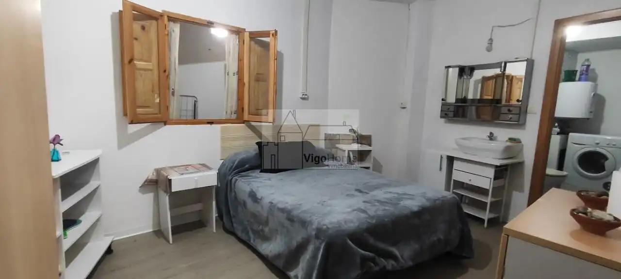 Bedroom of Apartments for sale in Moaña  with Storage room and Furnished