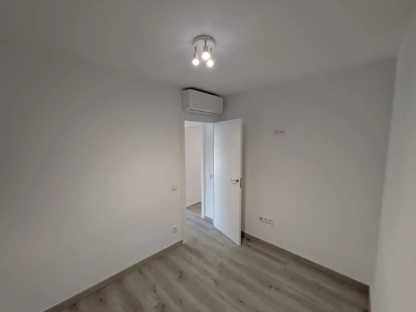 Piso con terraza en venta en Carrer de Salamanca, imagen 12