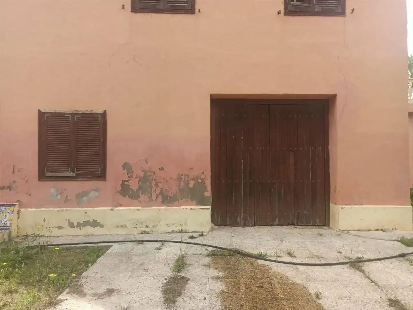 Vista exterior de Casa o xalet en venda en Orihuela amb Jardí privat, Traster i Moblat