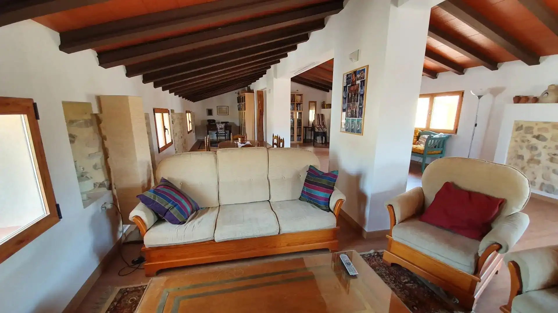 Sala d'estar de Casa adosada en venda en Sella amb Jardí privat, Traster i Piscina