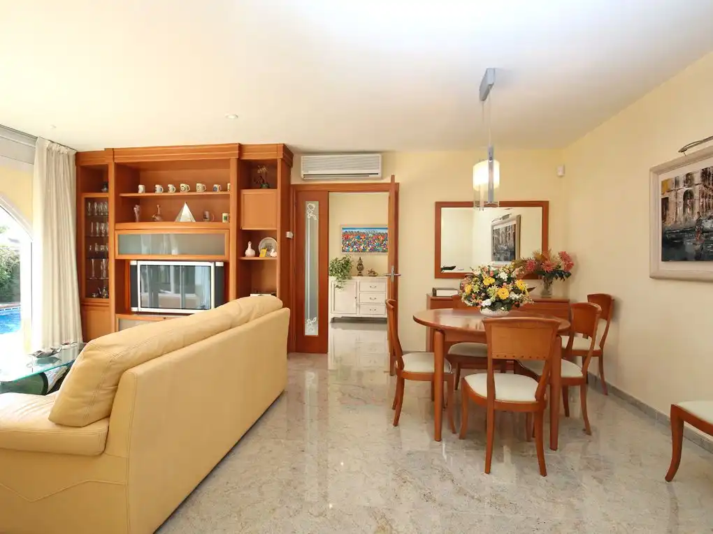 Casa amb piscina en venda a Santa Margarita, imagen 5