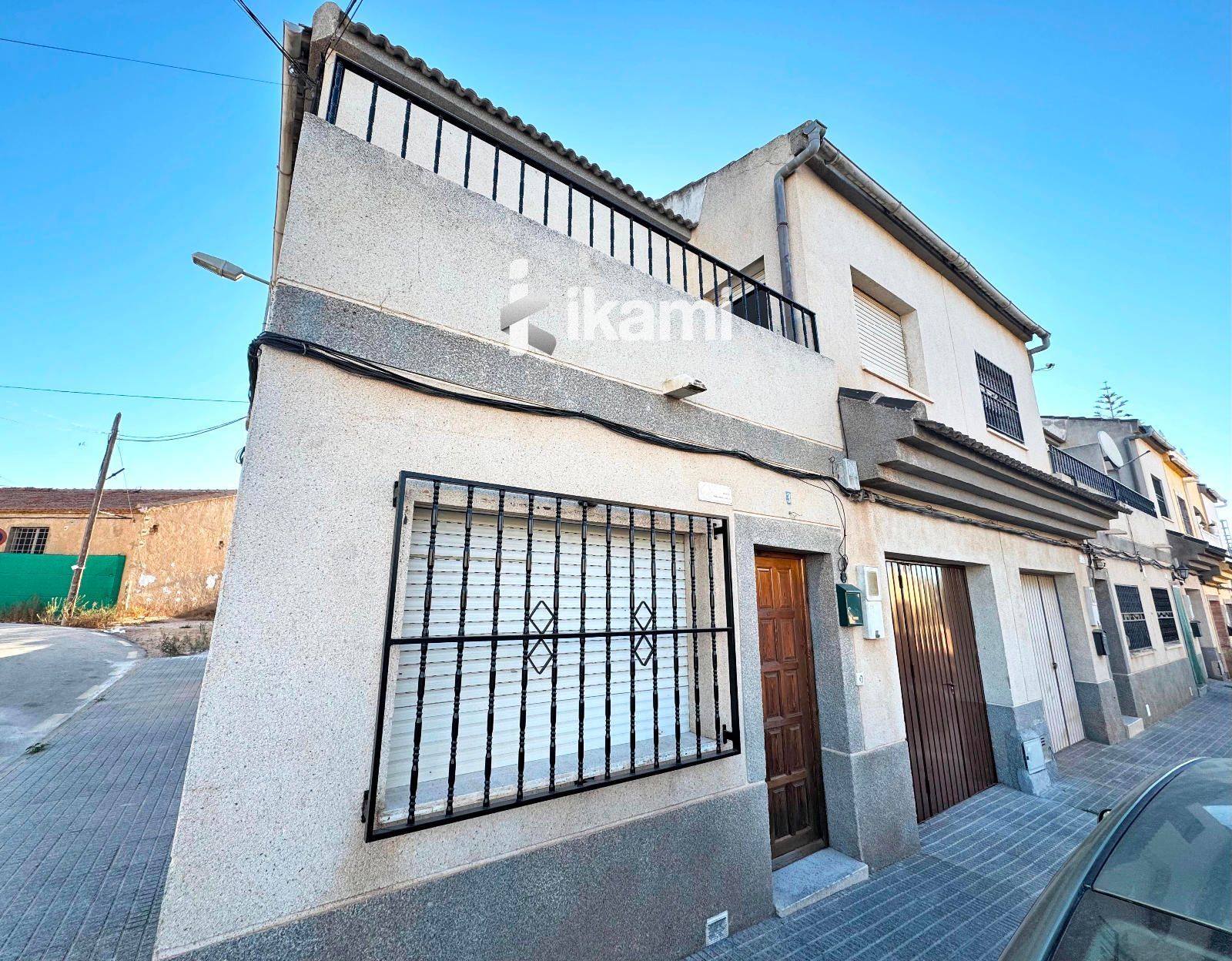 Vista exterior de Casa adosada en venta en  Murcia Capital con Calefacción y Terraza