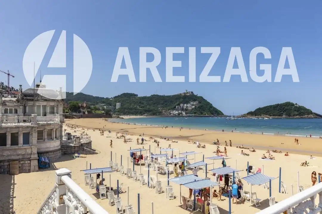 Piso en venta en Donostia - San Sebastián  con Calefacción, Terraza y Balcón