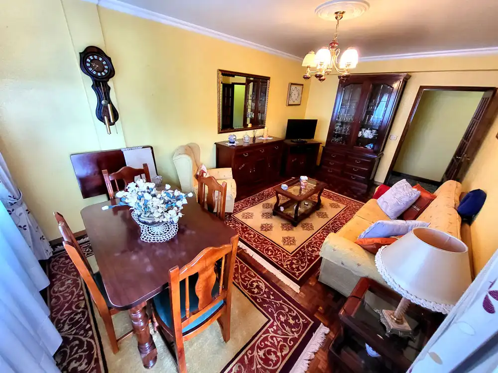 Living room of Flat for rent in Vigo   with Heating, Parquet flooring and Terrace