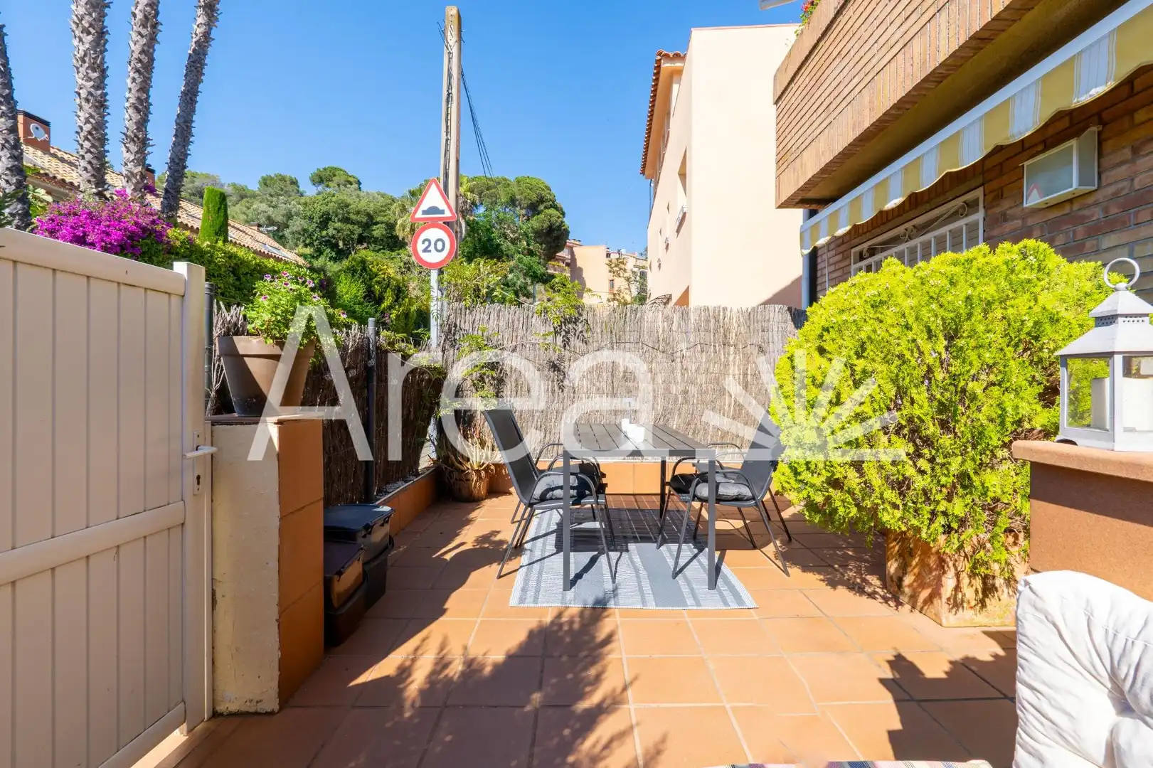 Casa amb terrassa en venda a Carrer MONGES DE LES, imagen 17