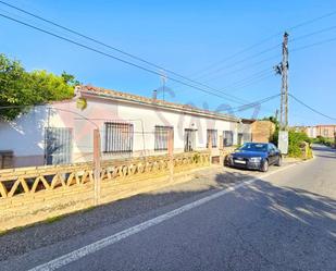 Vista exterior de Casa o xalet en venda en  Logroño amb Calefacció, Terrassa i Traster