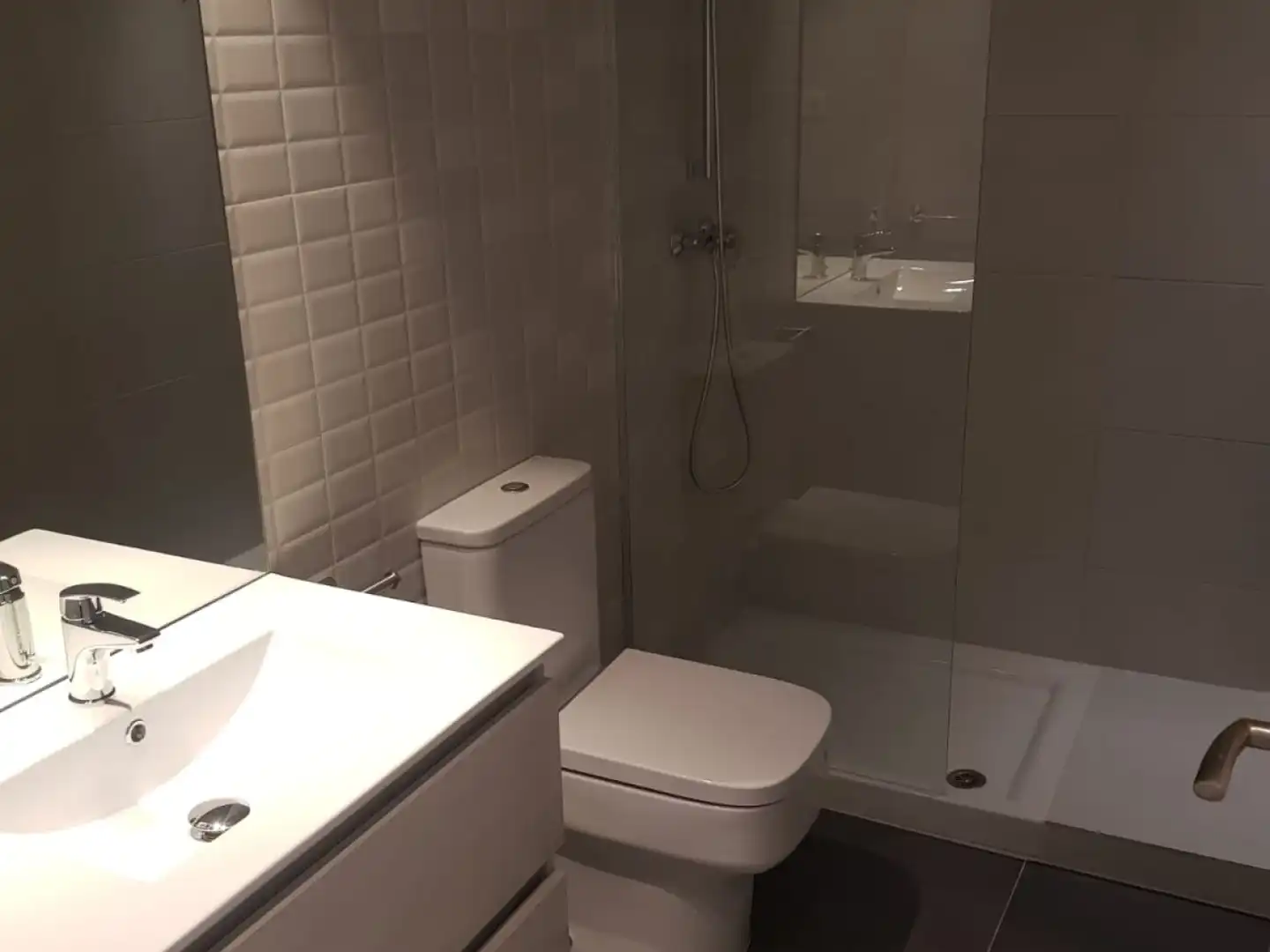 Bany de Apartament de lloguer en Murcia amb Aire condicionat, Moblat i Rentadora