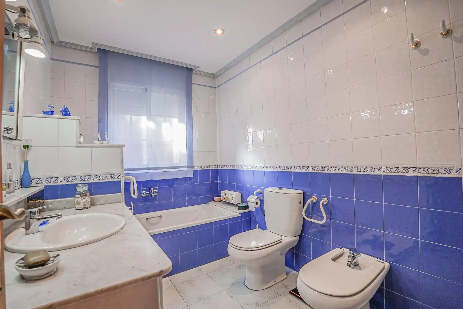 Bathroom of Detached homes for sale in Vilallonga del Camp  with Air Conditioner, Heating and Private garden