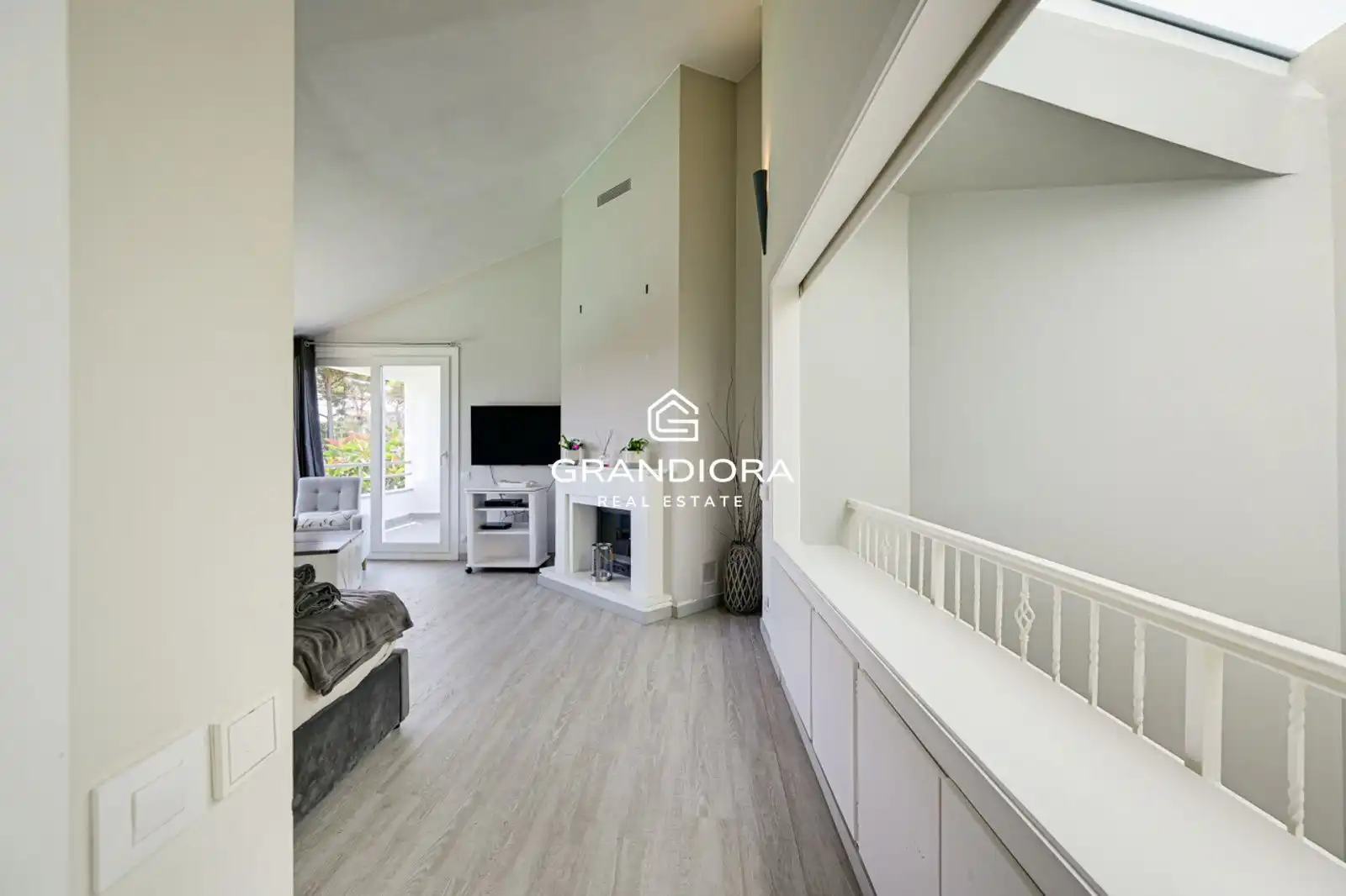 Sala d'estar de Casa o xalet en venda en Santa Susanna amb Aire condicionat, Terrassa i Traster