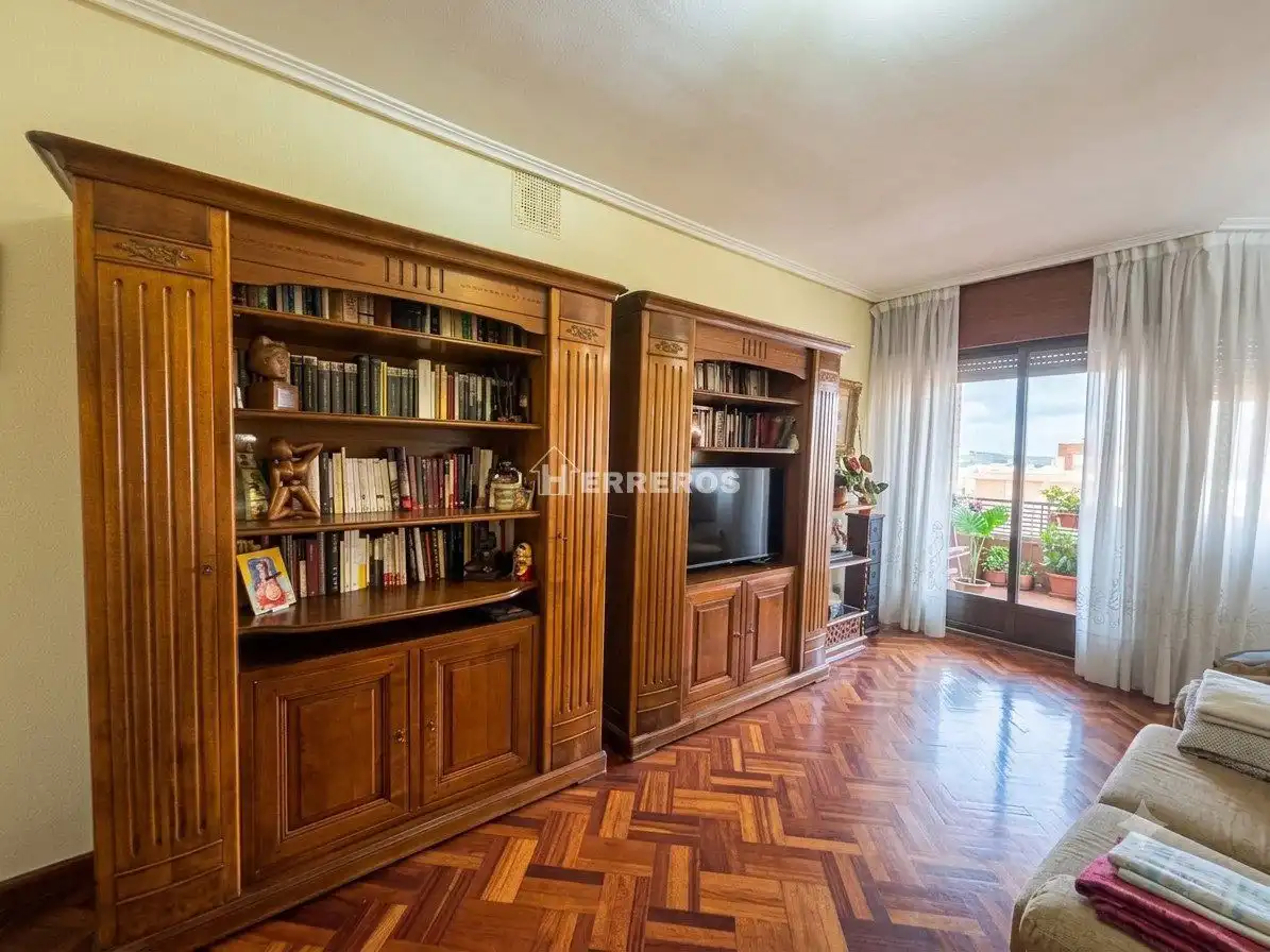 Appartement avec ascenseur à vendre à VARA DE REY, imagen 4