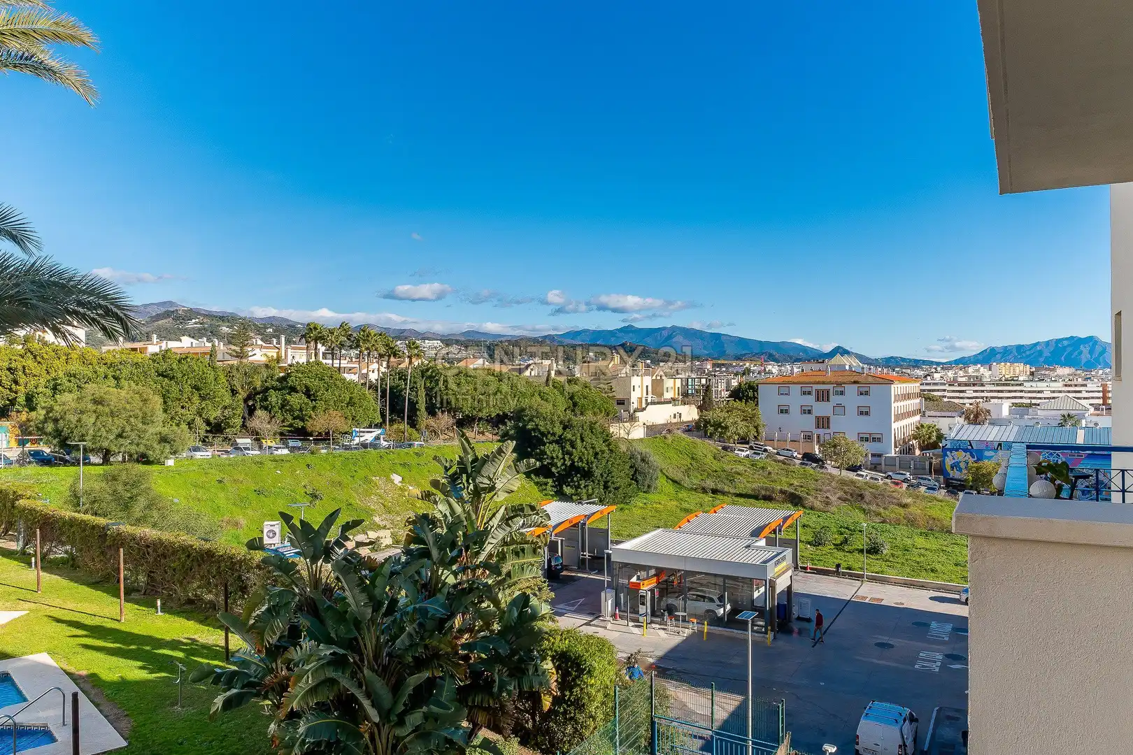 Vista exterior de Apartamento en venta en Estepona con Jardín privado, Horno y Piscina comunitaria