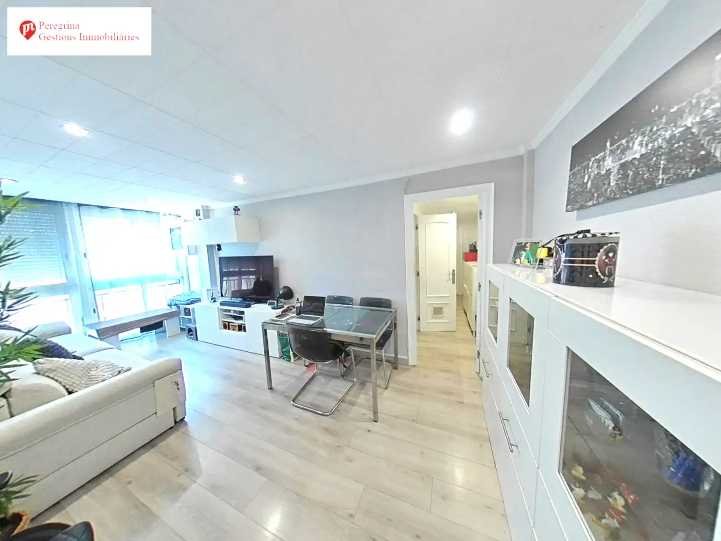 Living room of Flat for sale in Badalona  with Air Conditioner, Heating and Parquet flooring