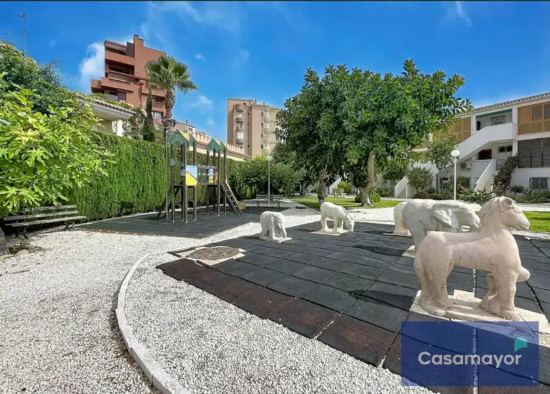 Pis amb piscina en venda a Carrer Elisa Tomàs Yusti 4, imagen 30