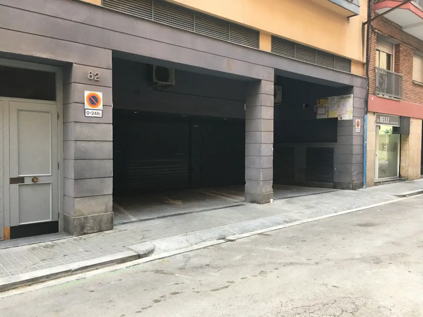 Aparcament en venda a Violante de Hungria, imagen 3