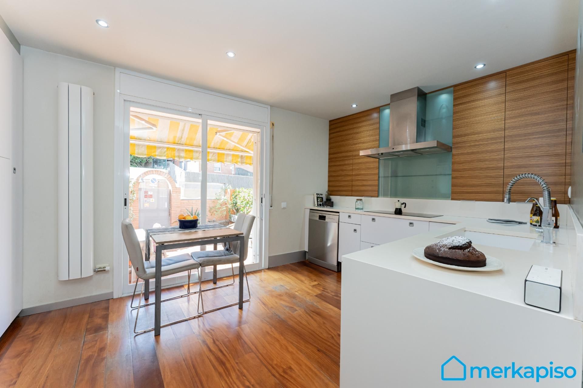 Kitchen of House or chalet for sale in Sant Climent de Llobregat  with Parquet flooring