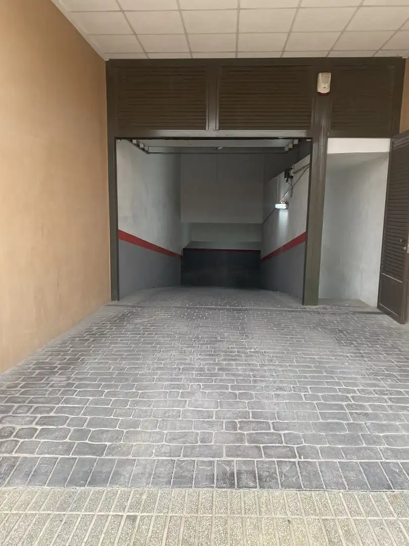 Garaje en venta en VICENT ANDRES ESTELLES, Benigànim