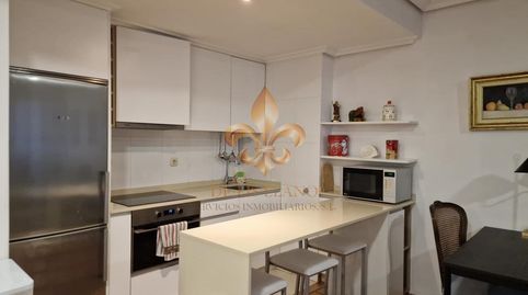 Foto 2 de Piso de alquiler en Plaza Fernando Conde - Montero Ríos, Centro - Areal, Vigo