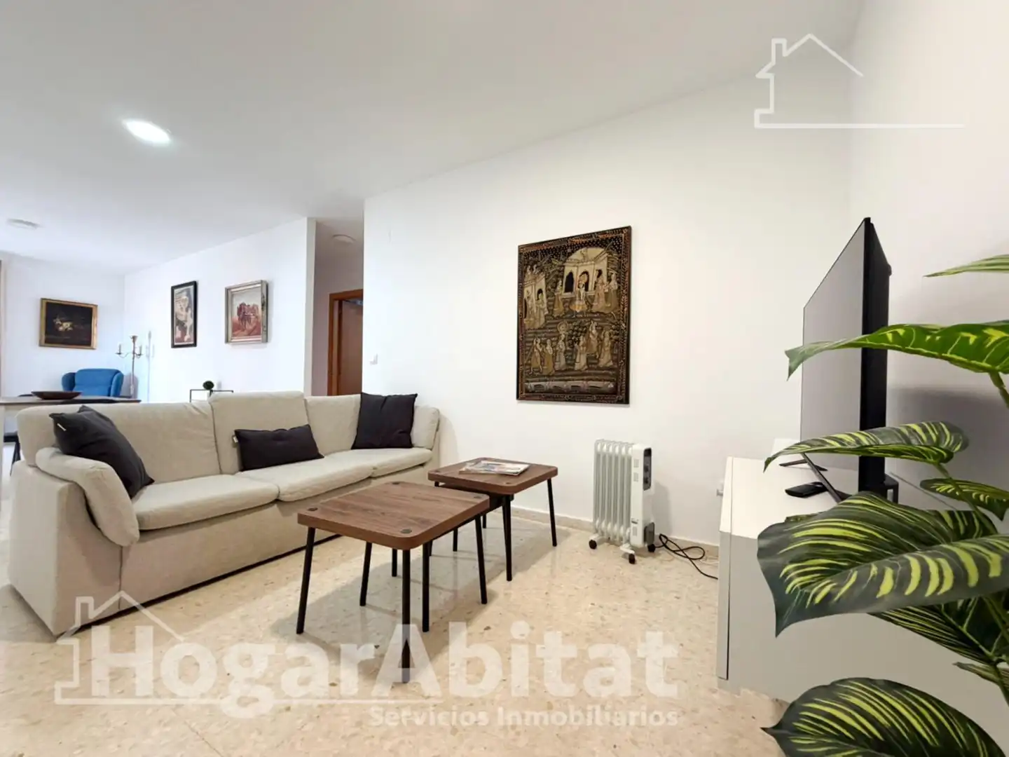 Sala d'estar de Pis en venda en Llíria amb Terrassa, Traster i Piscina comunitària