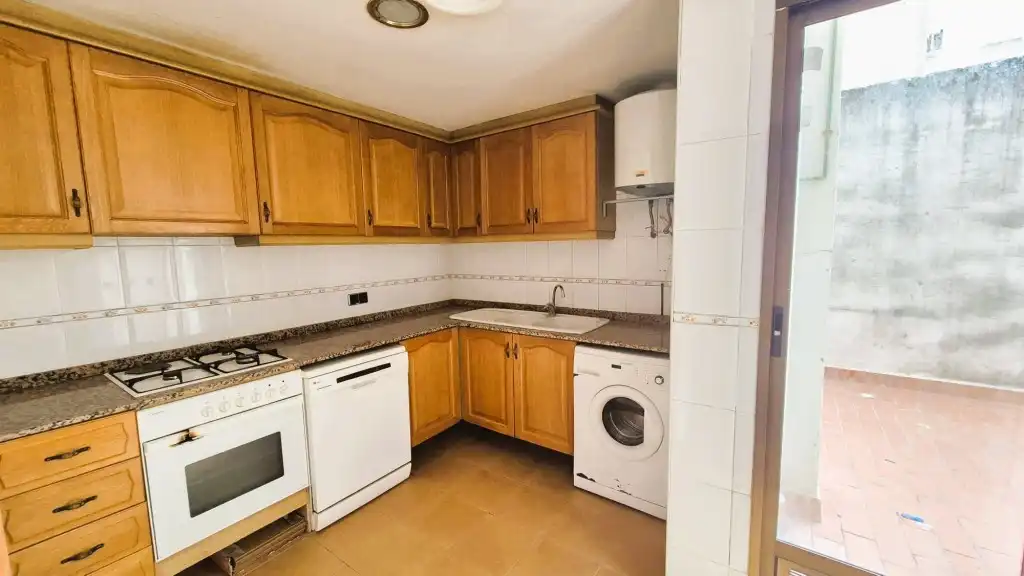 Cocina de Piso en venta en Torrent con Balcón