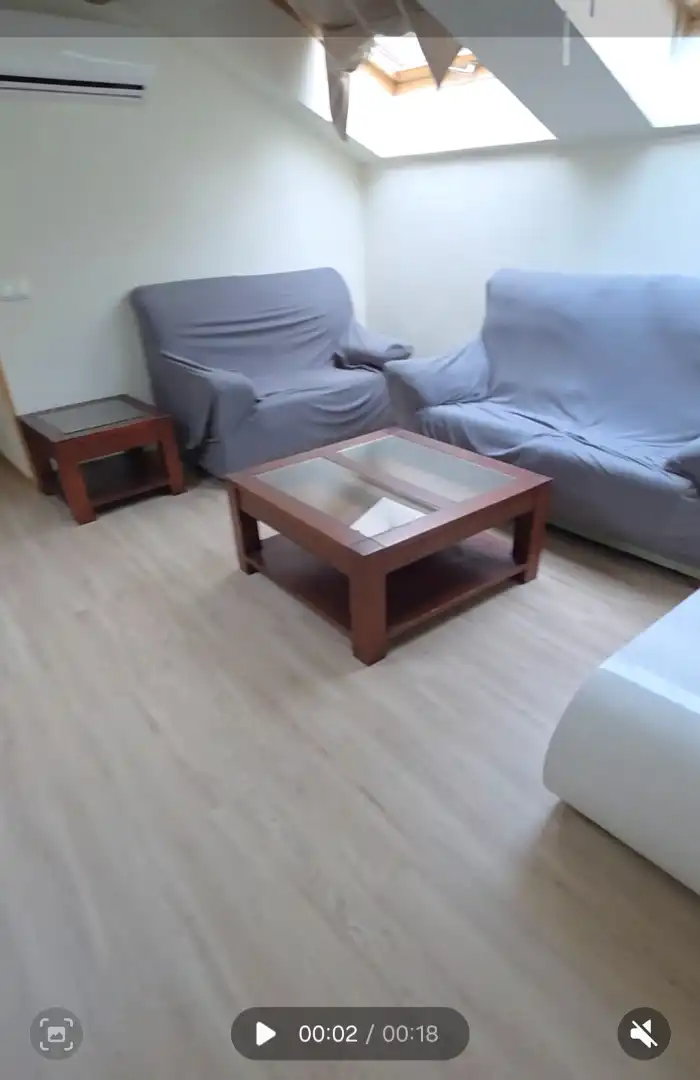 Sala d'estar de Pis en venda en Bargas amb Aire condicionat, Calefacció i Parquet