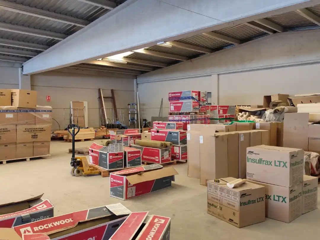 Commercial properties for rent in Alcarràs