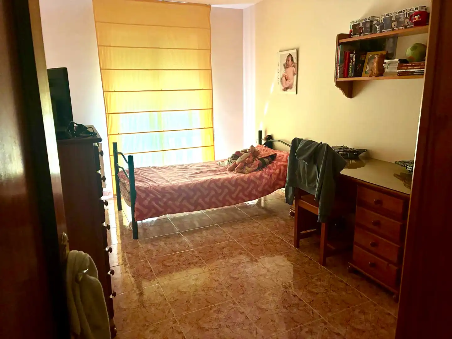 Schlafzimmer von Einfamilien-Reihenhaus zum Verkauf in Canet de Mar mit Heizung, Terrasse und Ofen