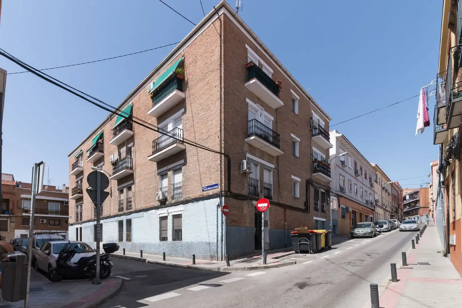Vista exterior de Dúplex en venta en Carabanchel