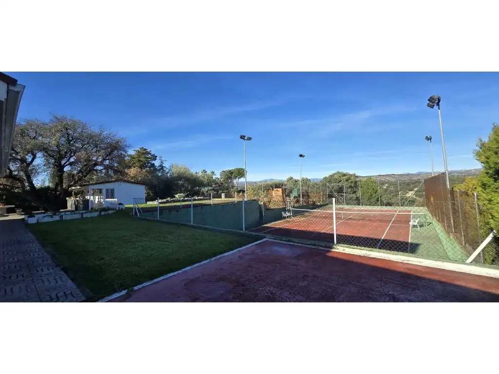 Jardí de Casa o xalet en venda en Las Rozas de Madrid