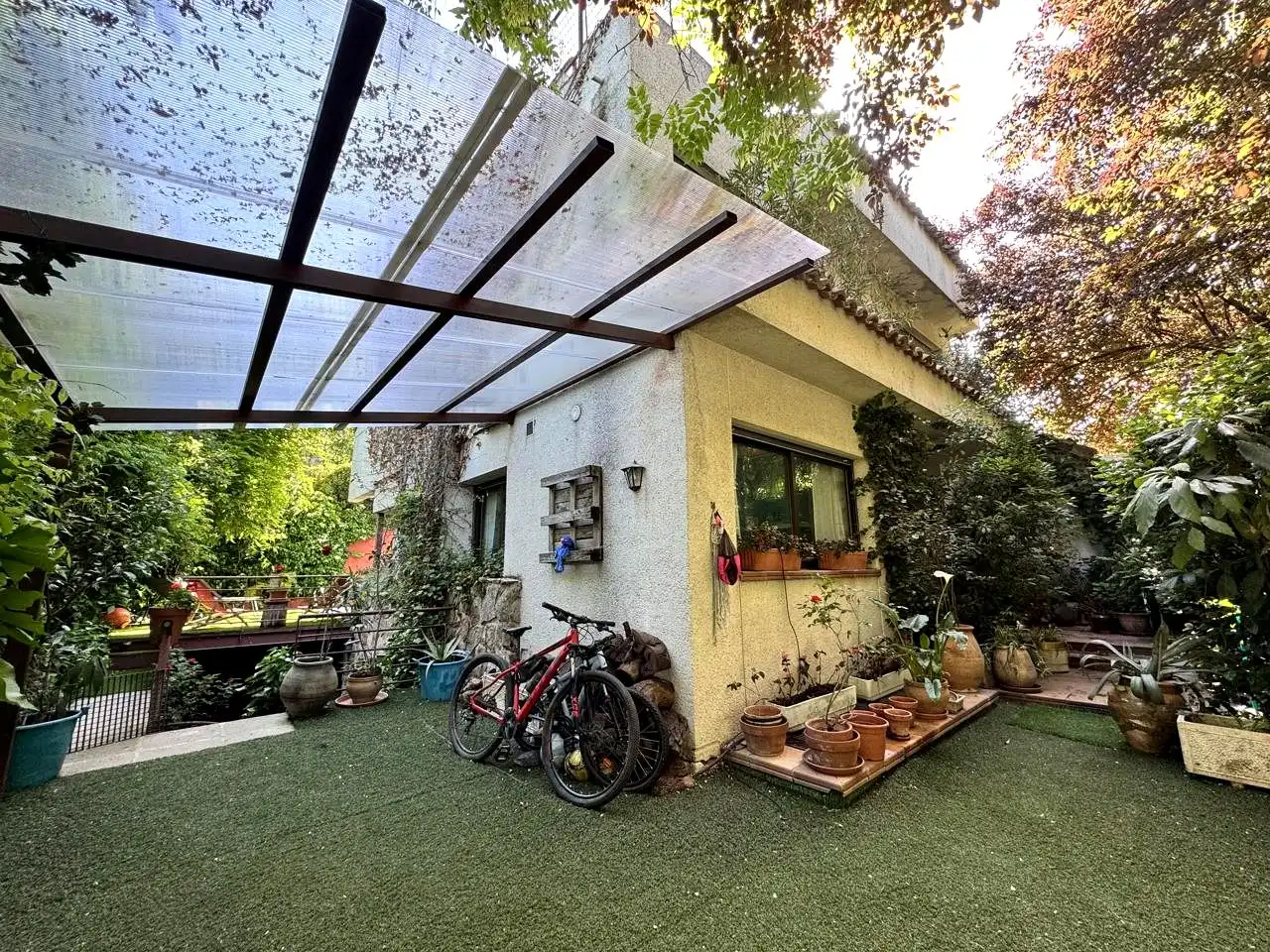 Terraza de Casa adosada en venta en Madrid con Calefacción, Jardín privado y Piscina