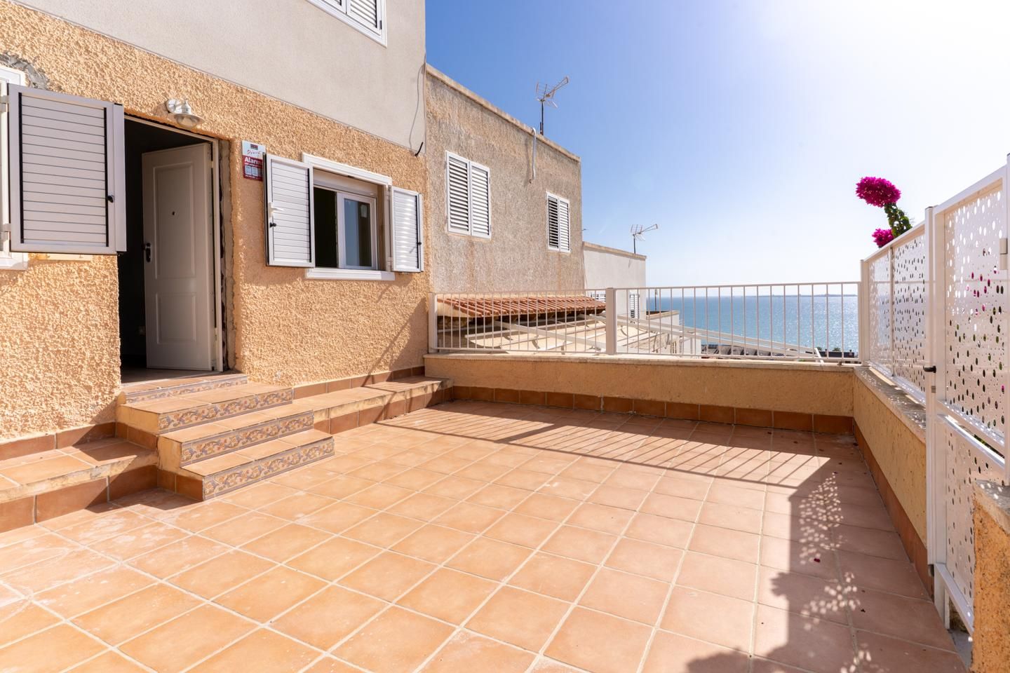 Piso en venta en Bolonia, Calas Santa Pola Este