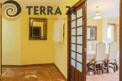 Flat for sale in Jaén  with Air Conditioner, Heating and Terrace