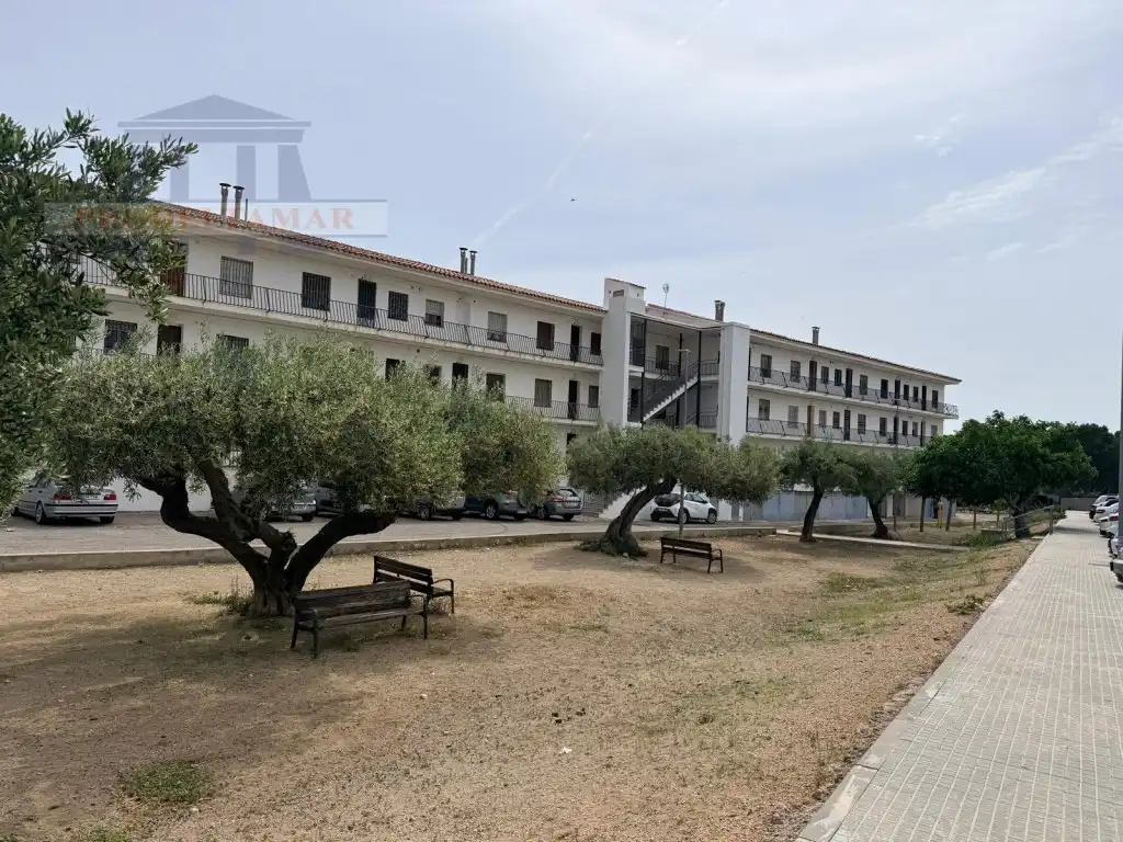 Flat for sale in Avenida Barcelona De