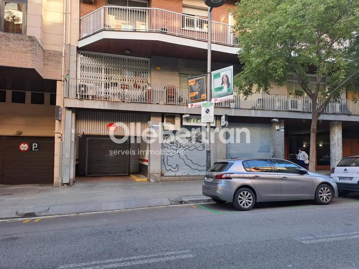 Vista exterior de Garaje en venta en Barcelona
