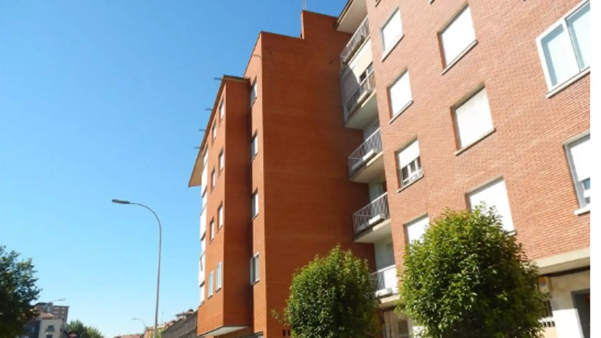 Exterior view of Flat for sale in Palencia Capital