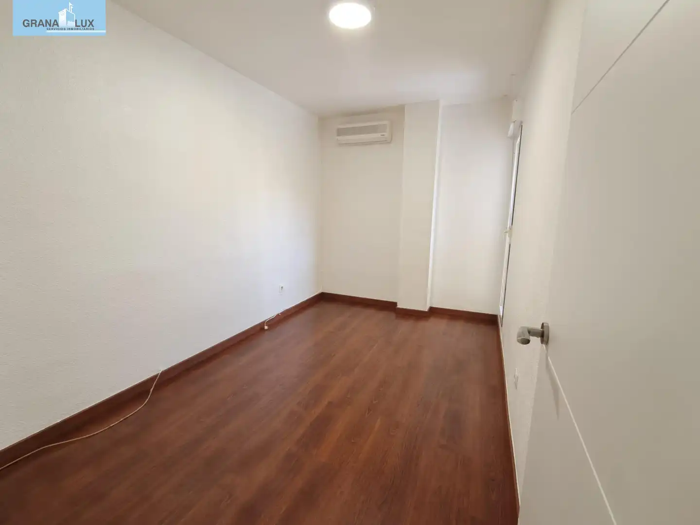 Flat for rent in Granada  with Terrace
