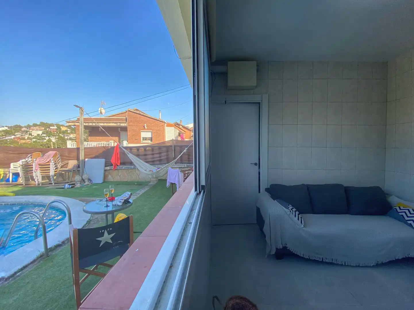 Terraza de Casa o chalet en venta en Rubí con Jardín privado, Piscina y Amueblado