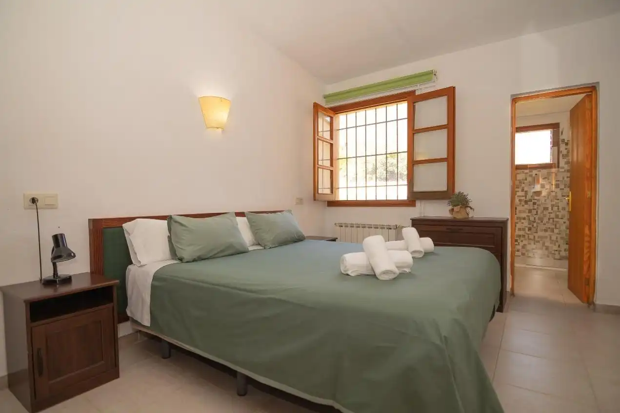 Casa rústica amb piscina en venda a Llubí, imagen 24