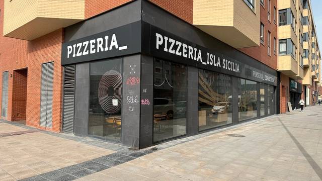 Local comercial en Alquiler en Calle José María Codón en Villimar - V1 - V2 - S3 - S4 - San Cristobal