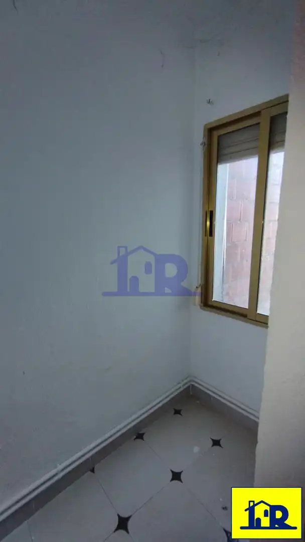 Habitación de Casa o chalet en venta en Palomares del Campo con Alarma