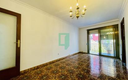 Flat for sale in Santa Coloma de Gramenet  with Balcony