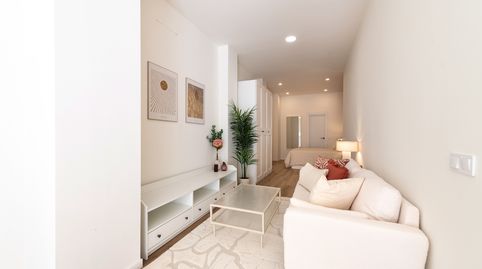 Foto 3 de Piso en venta en Plaza Conde de Ferrería, 6, Martiricos - La Roca - La Rosaleda, Málaga Capital