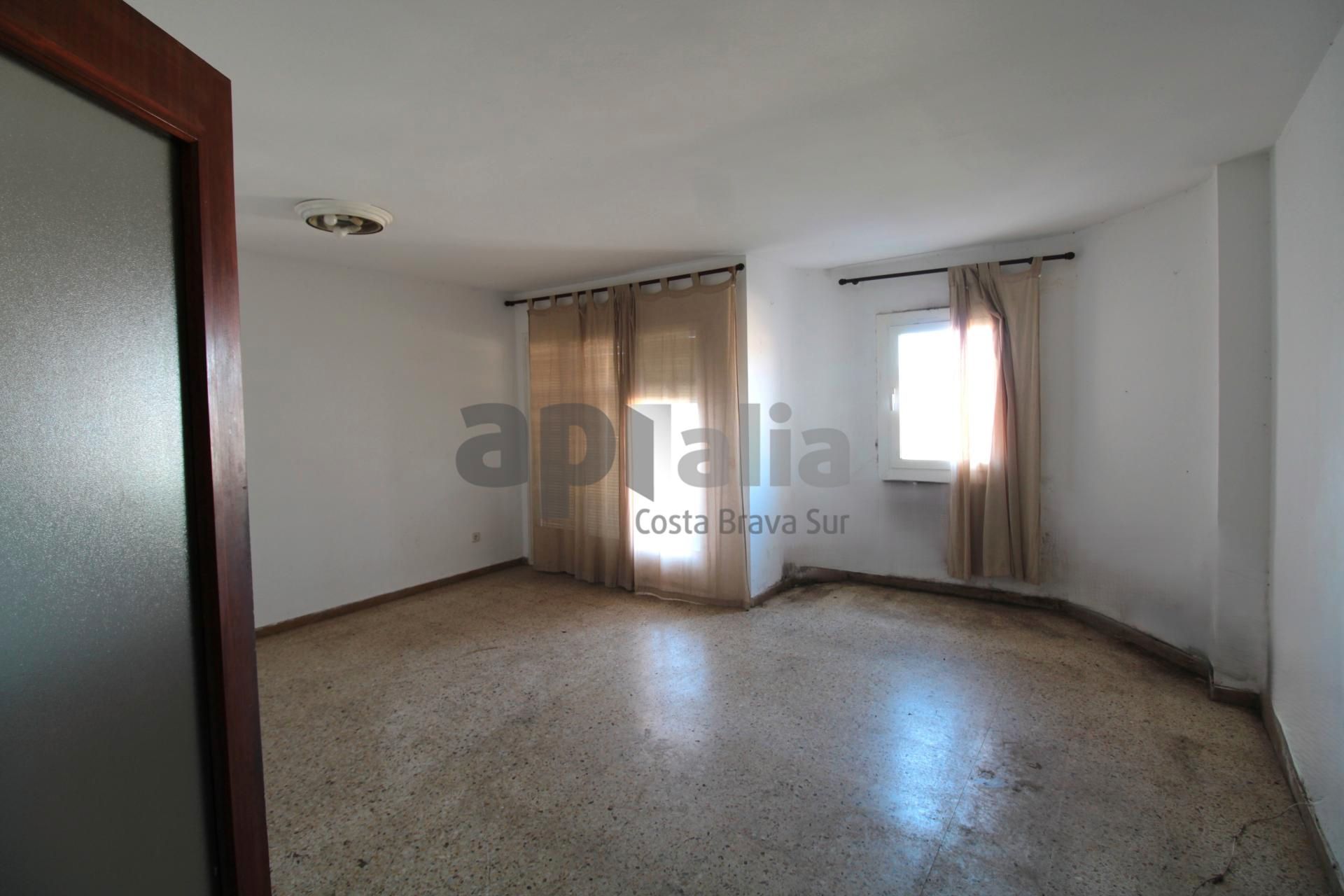 Bedroom of Flat for sale in Lloret de Mar