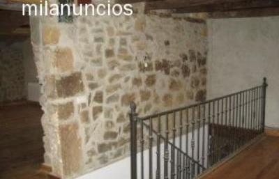 Casa o xalet en venda en Valle de Valdebezana amb Balcó