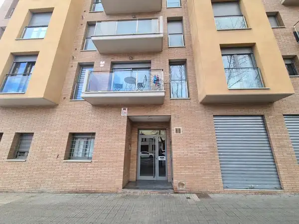 Piso en venta en Ctra de Les Tries, imagen 3