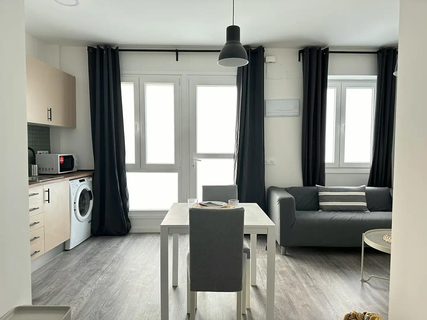 Bedroom of Flat for rent in  Madrid Capital  with Air Conditioner, Heating and Furnished