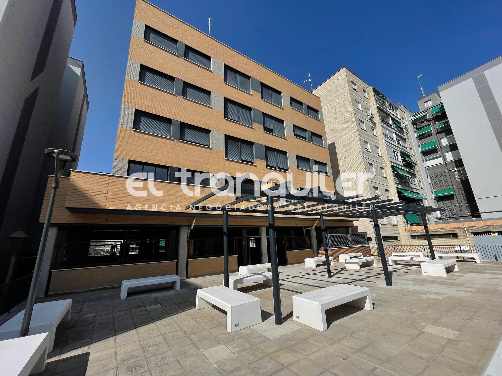 Flat to rent in Calle Carcavilla, Norte - Universidad
