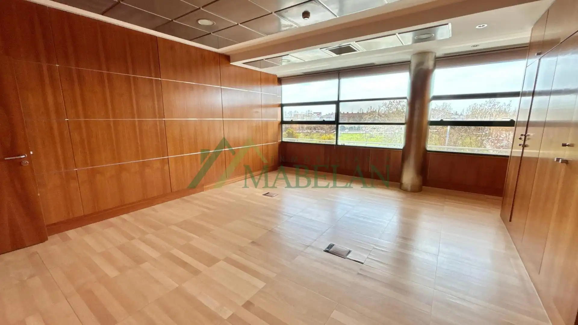 Oficina con ascensor en venta en El Pinar - Punta Galea, imagen 36